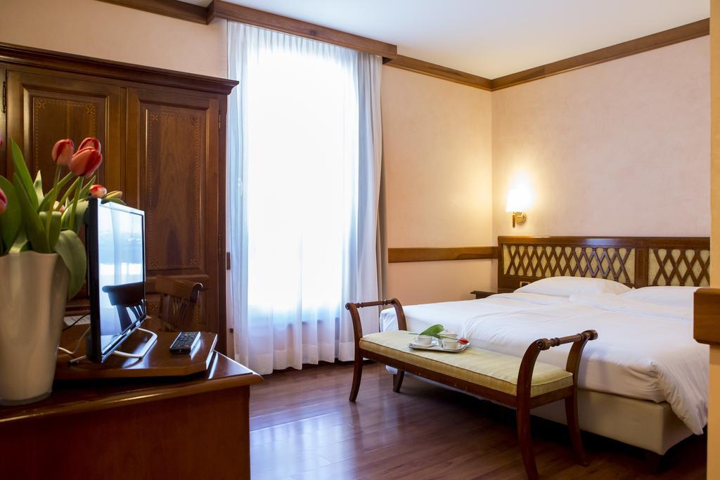 Chambre Double ou Lits Jumeaux Supérieure avec Terrasse